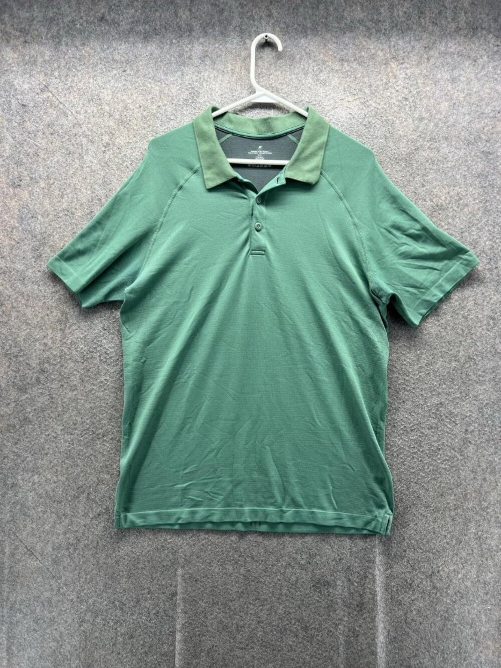 Fabletics Polo Shirt Men Large Green Performance Lightweight Nylon Training Gym